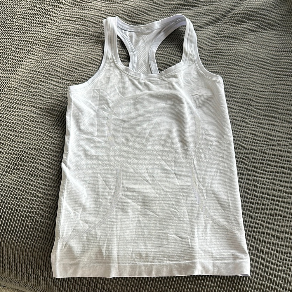 Lululemon Run Swiftly Tank Top, Lavender, Size 4